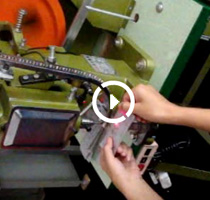 HB-321半自動(dòng)雞眼機(jī)視頻