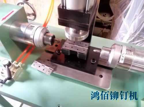 ���T�C(j��)���x�͵����c(di��n)