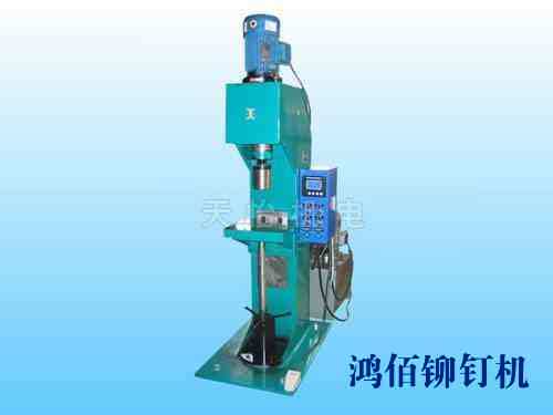 �͉��TᔙC��;���}